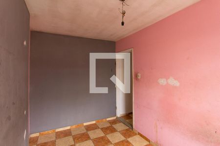 Quarto 2 de casa à venda com 5 quartos, 250m² em Vila Darli, São Paulo