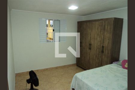 Casa à venda com 3 quartos, 180m² em Km 18, Osasco