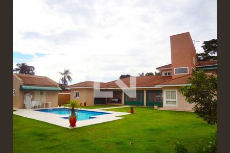 Casa à venda com 3 quartos, 560m² em Interlagos, São Paulo