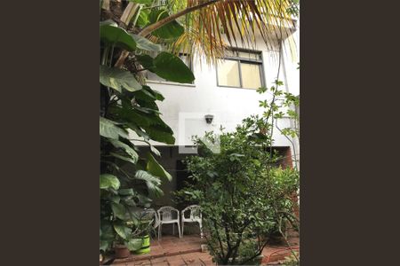 Casa à venda com 4 quartos, 328m² em Vila Mariana, São Paulo