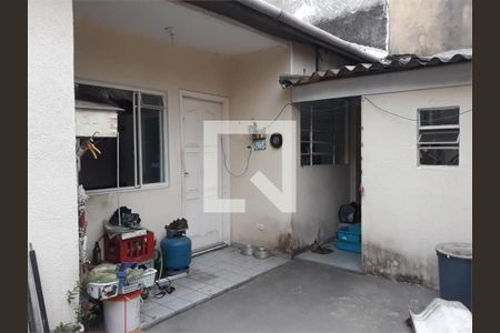 Casa à venda com 3 quartos, 260m² em Utinga, Santo André