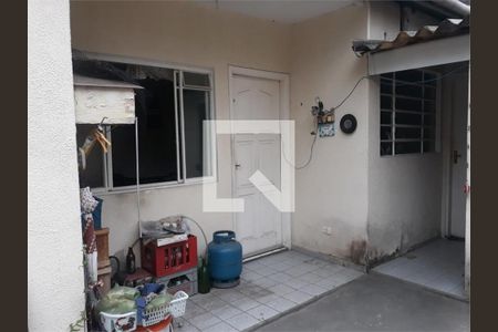 Casa à venda com 3 quartos, 260m² em Utinga, Santo André