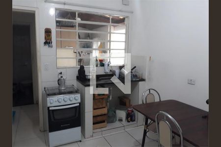 Casa à venda com 3 quartos, 260m² em Utinga, Santo André