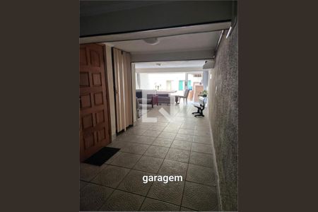 Casa à venda com 3 quartos, 317m² em Vila Camilópolis, Santo André