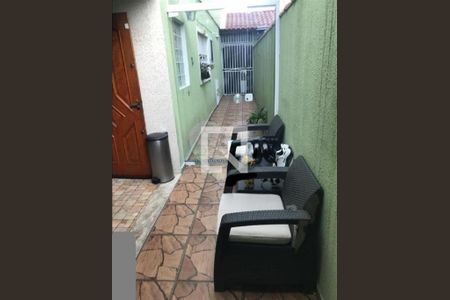 Casa à venda com 3 quartos, 180m² em Vila Nova Carolina, São Paulo