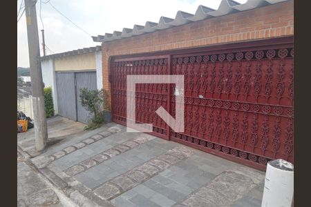 Casa à venda com 4 quartos, 253m² em Butantã, São Paulo