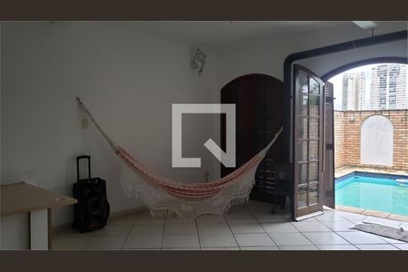 Casa à venda com 3 quartos, 171m² em Jardim Umuarama, São Paulo