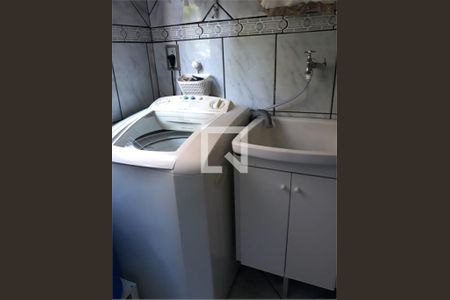 Apartamento à venda com 2 quartos, 57m² em Veloso, Osasco