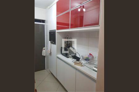 Apartamento à venda com 2 quartos, 64m² em Luz, São Paulo