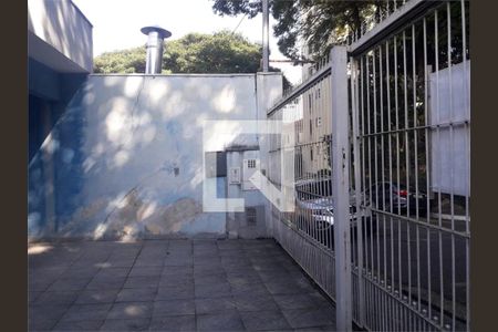 Casa à venda com 3 quartos, 200m² em Jardim São Paulo, São Paulo