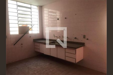 Casa à venda com 4 quartos, 380m² em Jardim São Paulo, São Paulo