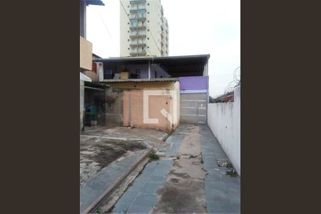 Casa à venda com 3 quartos, 300m² em Quitaúna, Osasco