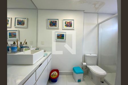 Apartamento à venda com 2 quartos, 180m² em Itaim Bibi, São Paulo