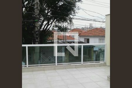 Casa à venda com 3 quartos, 150m² em Vila Nivi, São Paulo