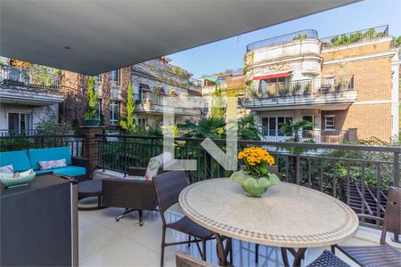 Apartamento à venda com 4 quartos, 213m² em Alto de Pinheiros, São Paulo