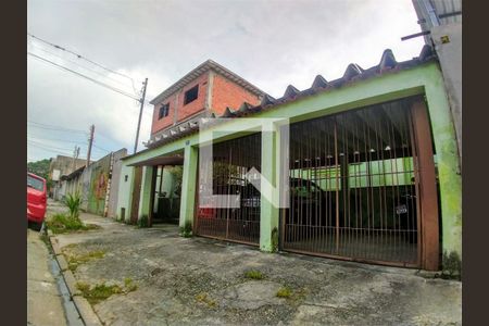 Casa à venda com 3 quartos, 410m² em Parque Peruche, São Paulo