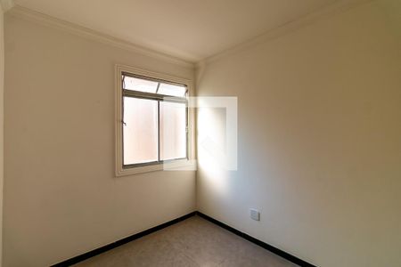 Quarto 1 de apartamento para alugar com 3 quartos, 67m² em Padre Eustáquio, Belo Horizonte