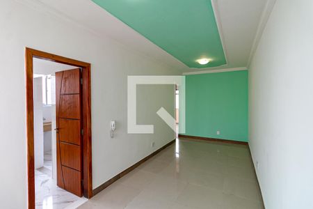 Sala de apartamento para alugar com 3 quartos, 67m² em Padre Eustáquio, Belo Horizonte