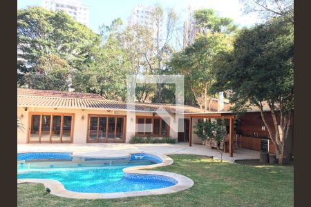 Casa à venda com 4 quartos, 700m² em Santo Amaro, São Paulo