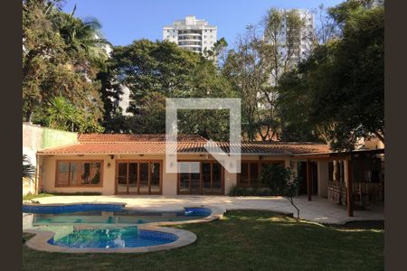 Casa à venda com 4 quartos, 700m² em Santo Amaro, São Paulo