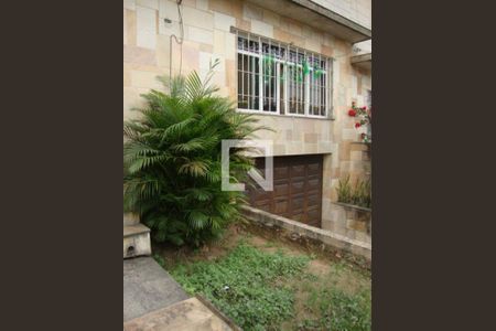 Casa à venda com 3 quartos, 300m² em Parque Peruche, São Paulo