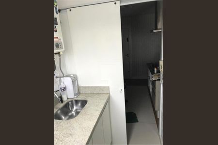 Apartamento à venda com 2 quartos, 68m² em Vila Nossa Senhora da Escada, Barueri