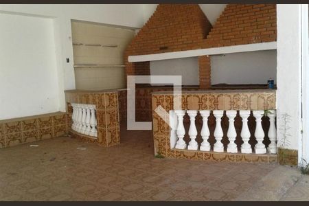 Casa à venda com 4 quartos, 900m² em Jardim Nossa Senhora Auxiliadora, Campinas