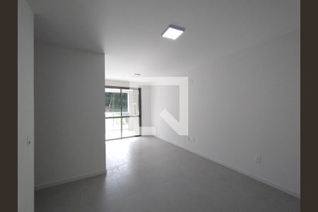 Sala de apartamento para alugar com 2 quartos, 70m² em Cacupé, Florianópolis