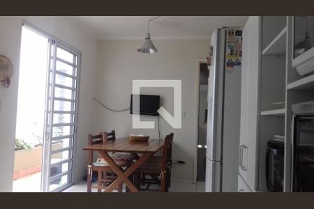 Casa à venda com 3 quartos, 225m² em Jardim Umuarama, São Paulo