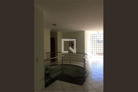 Casa à venda com 5 quartos, 463m² em Jardim Sao Caetano, São Caetano do Sul