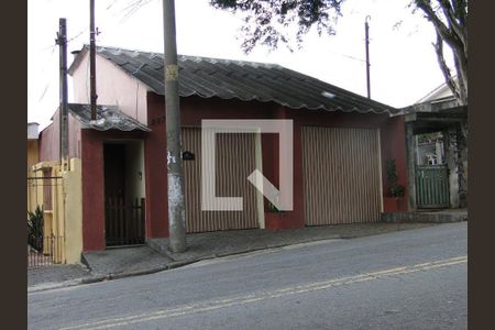 Casa à venda com 3 quartos, 230m² em Parque Peruche, São Paulo