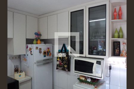 Apartamento à venda com 2 quartos, 72m² em Vila Romero, São Paulo