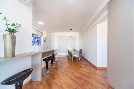 Sala de apartamento para alugar com 2 quartos, 75m² em Vila Apiai, Santo André