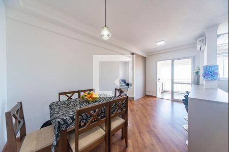 Sala de apartamento para alugar com 2 quartos, 75m² em Vila Apiai, Santo André