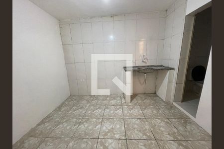 Cozinha de casa para alugar com 1 quarto, 40m² em Jardim São Jorge, São Paulo