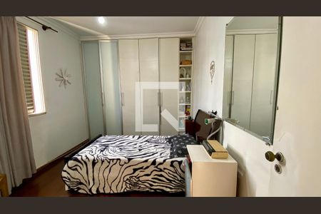 Quarto 1 de apartamento à venda com 5 quartos, 230m² em Santa Lúcia, Belo Horizonte