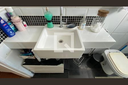 Banheiro do Quarto 1 de apartamento à venda com 5 quartos, 230m² em Santa Lúcia, Belo Horizonte