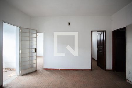 Sala  de casa à venda com 4 quartos, 400m² em Glória, Belo Horizonte