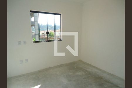 Casa à venda com 4 quartos, 132m² em Vila Rosalia, Guarulhos