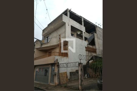 Casa à venda com 4 quartos, 220m² em Vila Gouveia, São Paulo