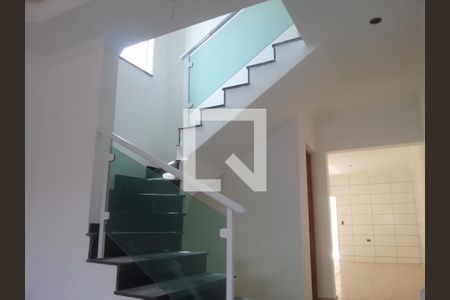 Casa à venda com 3 quartos, 230m² em Vila Isolina Mazzei, São Paulo