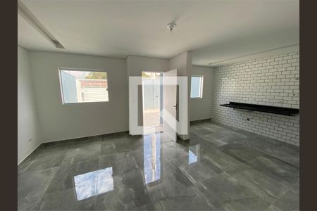 Casa à venda com 2 quartos, 80m² em Jardim Ester, São Paulo