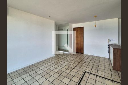 Sala de apartamento para alugar com 2 quartos, 85m² em Recreio dos Bandeirantes, Rio de Janeiro