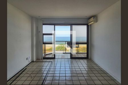 Sala de apartamento para alugar com 2 quartos, 85m² em Recreio dos Bandeirantes, Rio de Janeiro