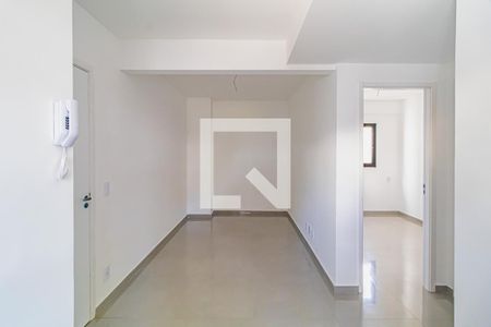 Sala de apartamento à venda com 1 quarto, 32m² em Jardim Trussardi, São Paulo