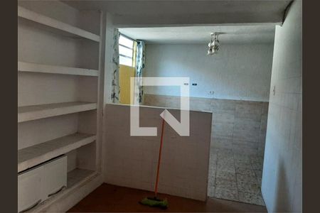 Casa à venda com 5 quartos, 140m² em Parque Edu Chaves, São Paulo