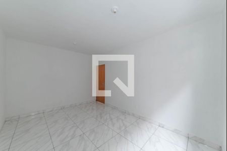 Sala/Quarto de casa para alugar com 1 quarto, 31m² em Vila Santo Estefano, São Paulo