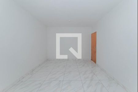 Sala/Quarto de casa para alugar com 1 quarto, 31m² em Vila Santo Estefano, São Paulo