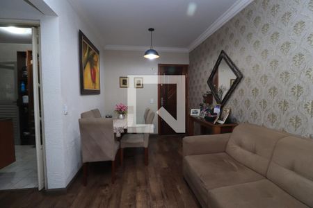 Sala de TV de apartamento à venda com 2 quartos, 71m² em Vila Carlos de Campos, São Paulo