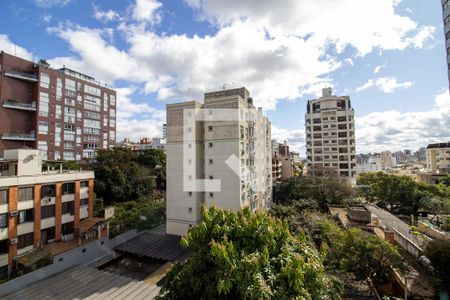 Quarto 1 de apartamento à venda com 2 quartos, 63m² em Mont’serrat, Porto Alegre